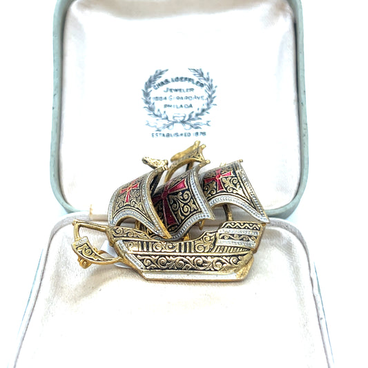 1959’s brooch